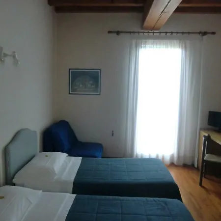 Armonia 3* ראבנה